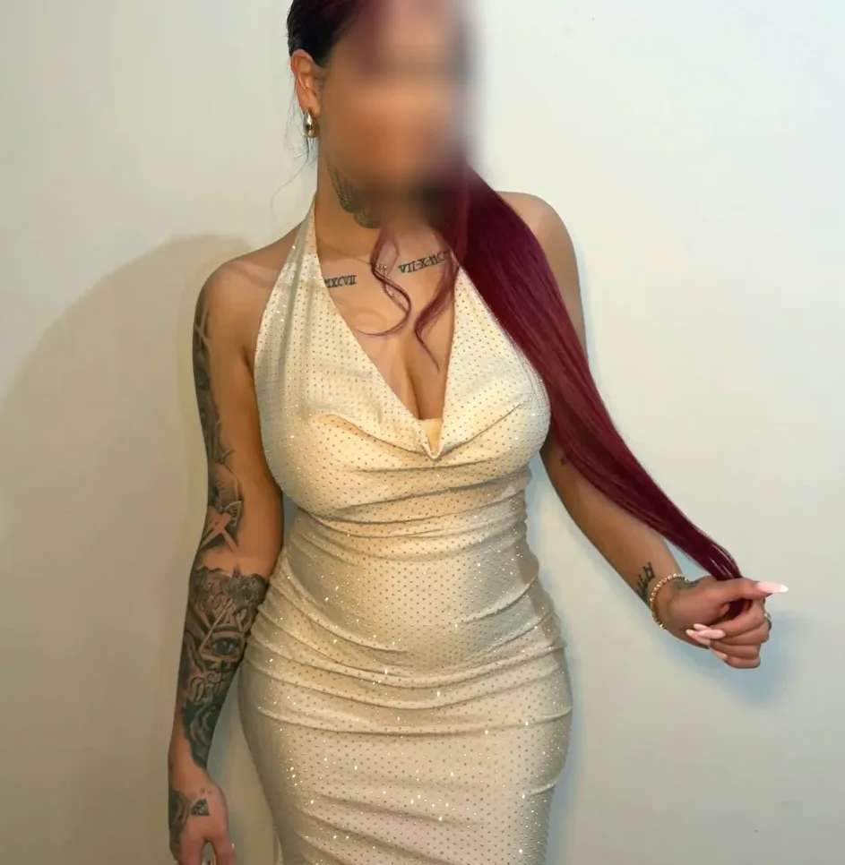 Anna, 22