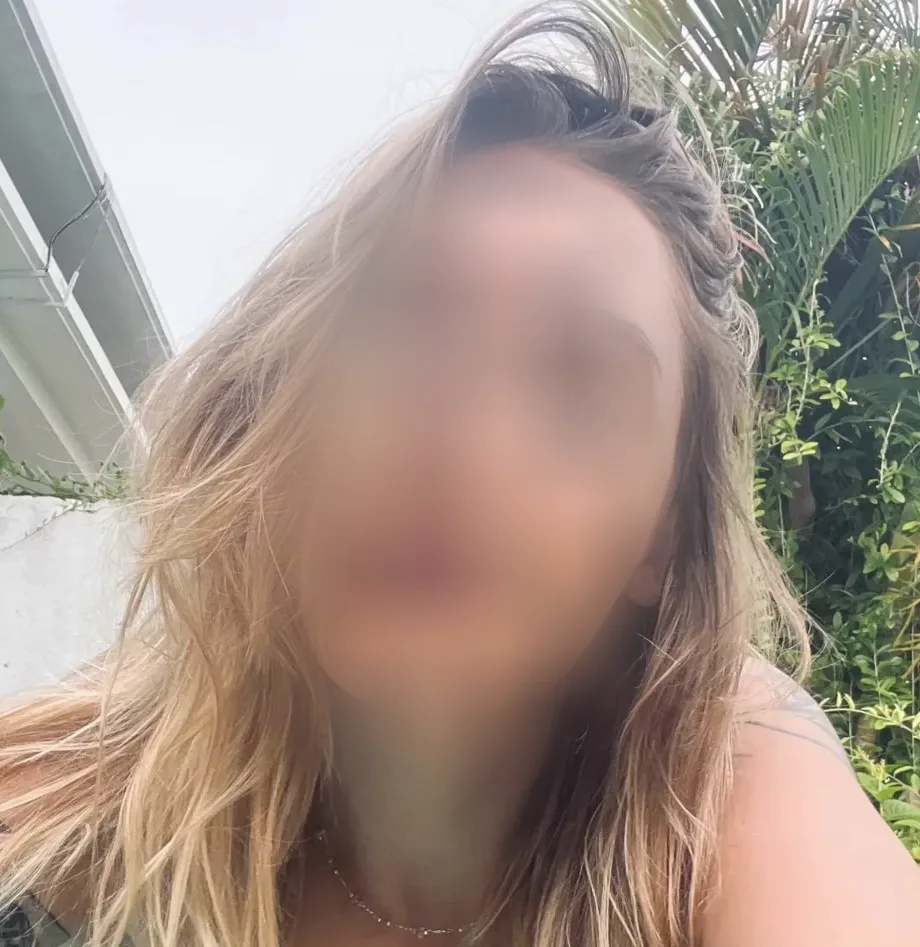 Emilia, 26