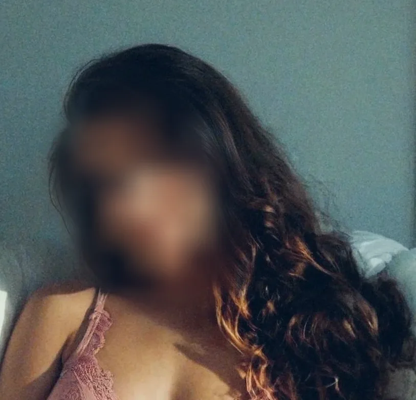 Hanna, 25