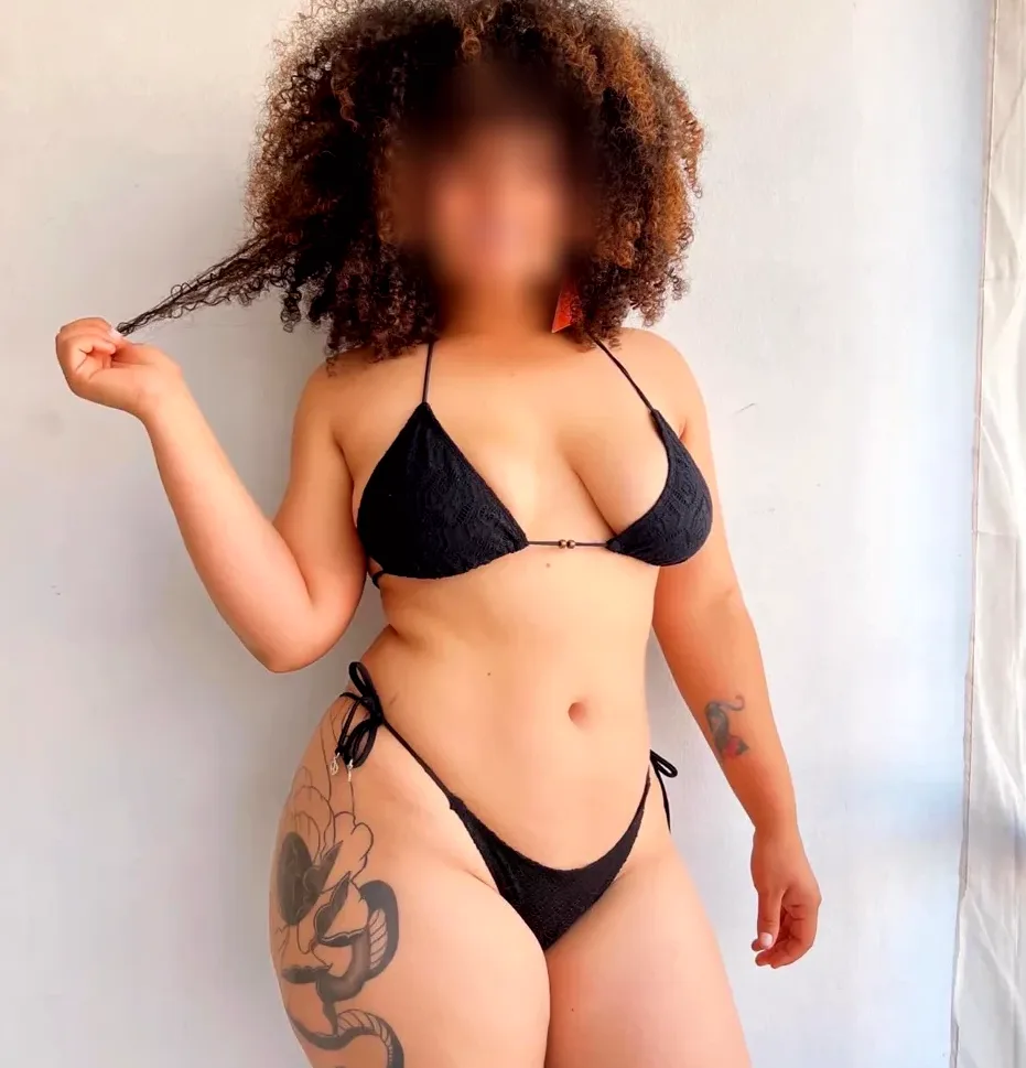 Hannah, 30